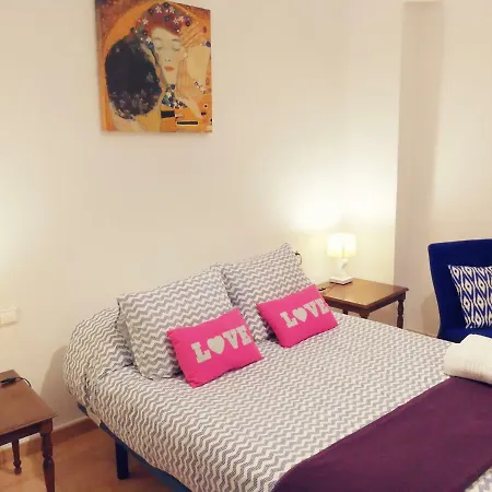 Central Apartment In Valencia With Wifi + Parking. Extérieur photo