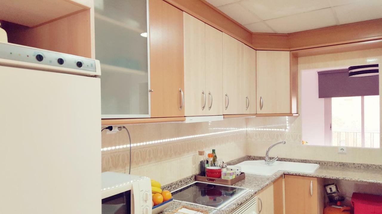 Apartamento In With Wifi + Parking. *